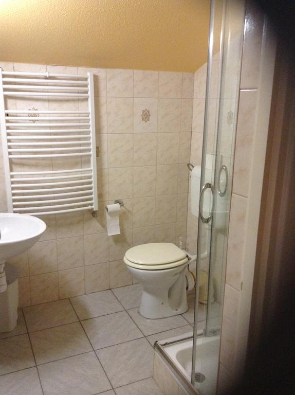 Panama Motel セーケシュフェヘールヴァール 部屋 写真
